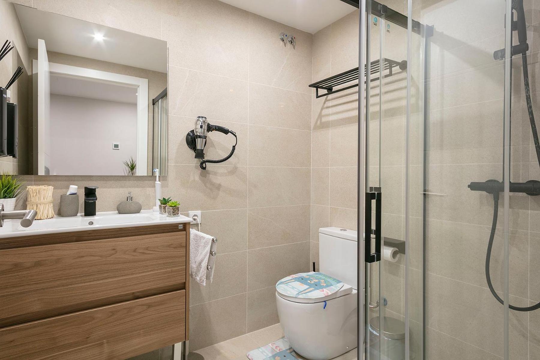 Your Home - Camp Nou Apartment لوسبيتاليت دي يوبريغات المظهر الخارجي الصورة